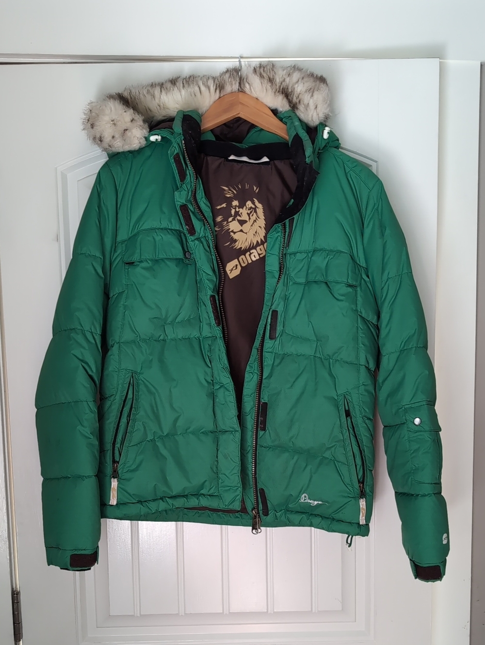 Green Women's Ski Puffer Jacket with Faux Fur Hood
